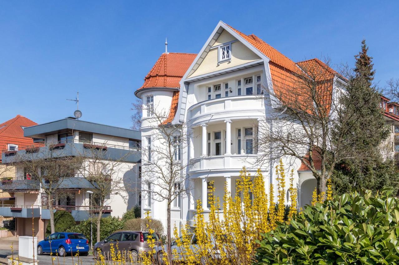 Villa Augusta Am Kurpark บาดซัลซูเฟลน ภายนอก รูปภาพ